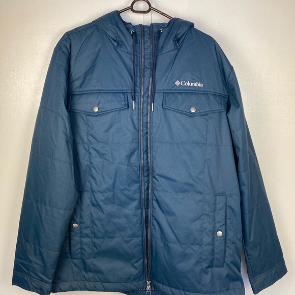 Columbia Jacket For Woman. - Picture 2 of 6